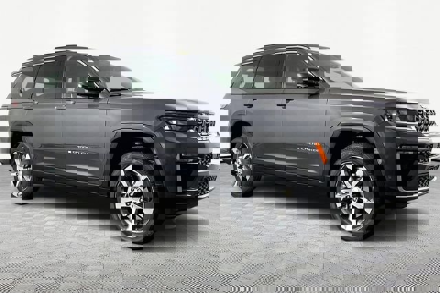 New 2026 Jeep Grand Cherokee L Limited image 3