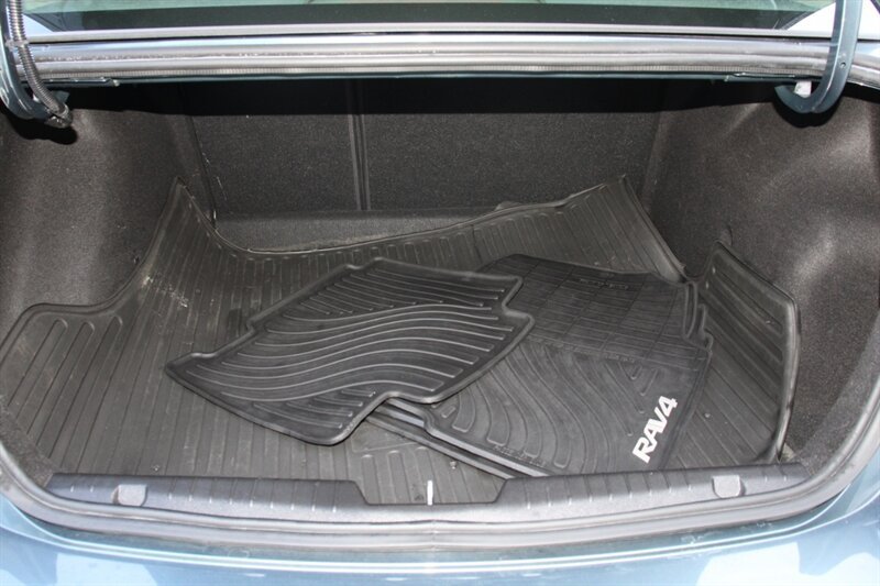 Used 2012 Chevrolet Cruze LS w/ Connectivity Package FWD image 16