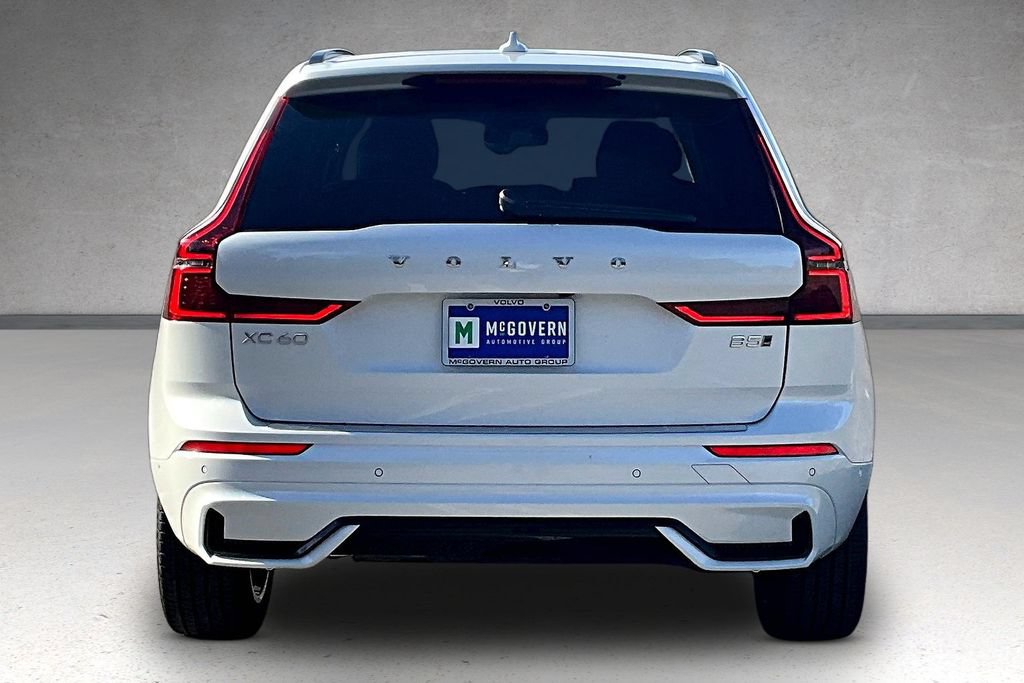 New 2026 Volvo XC60 B5 Plus w/ Climate Package AWD/4WD image 4