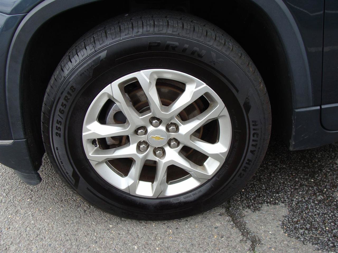 Used 2020 Chevrolet Traverse LT AWD/4WD image 34