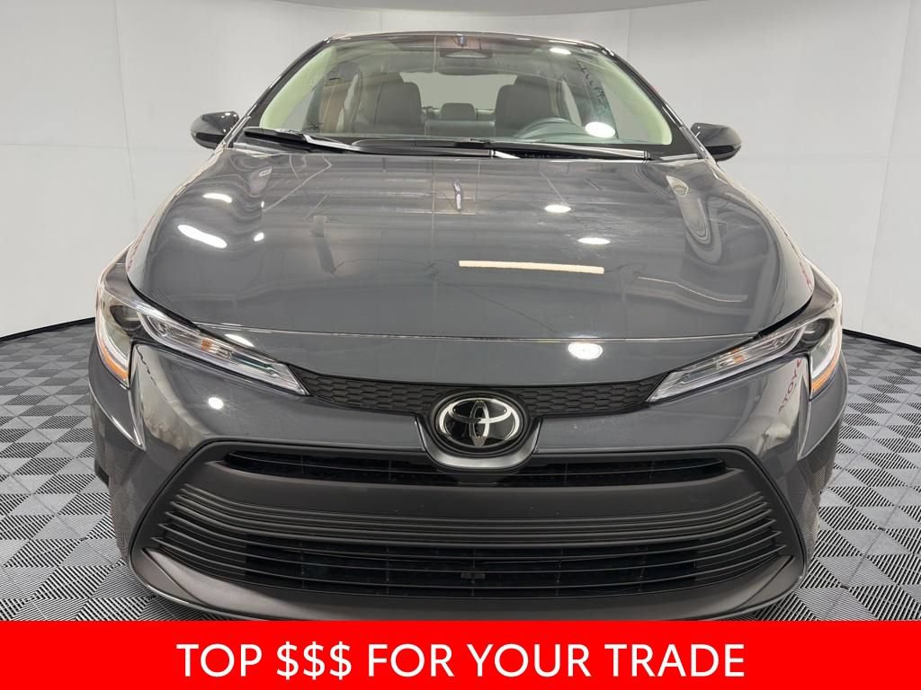 Used 2026 Toyota Corolla LE FWD video 2