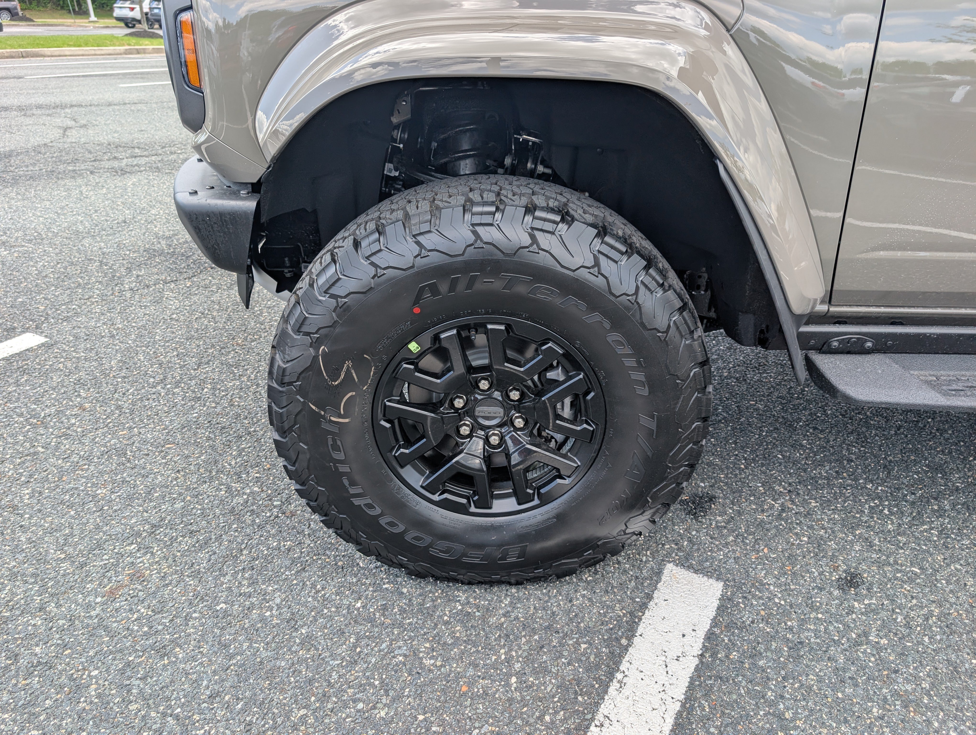New 2026 Ford Bronco Raptor AWD/4WD image 5