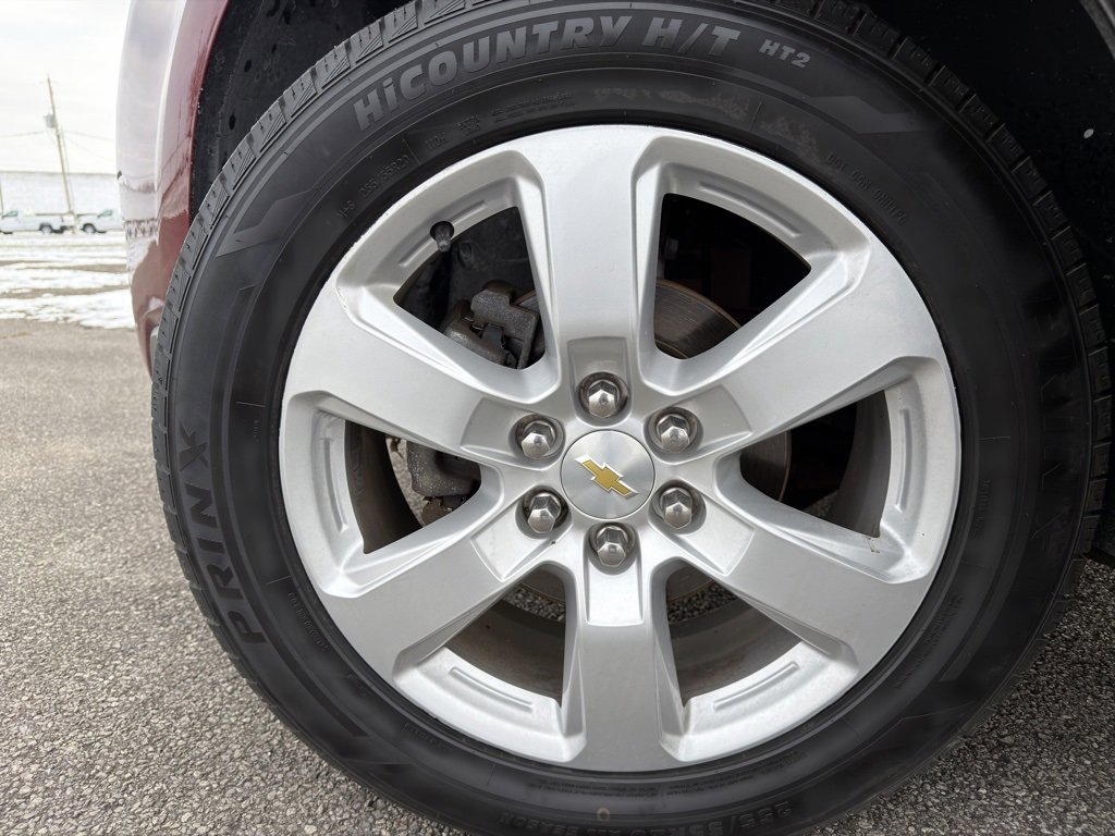 Used 2017 Chevrolet Traverse LT w/ Style and Technology Package image 37