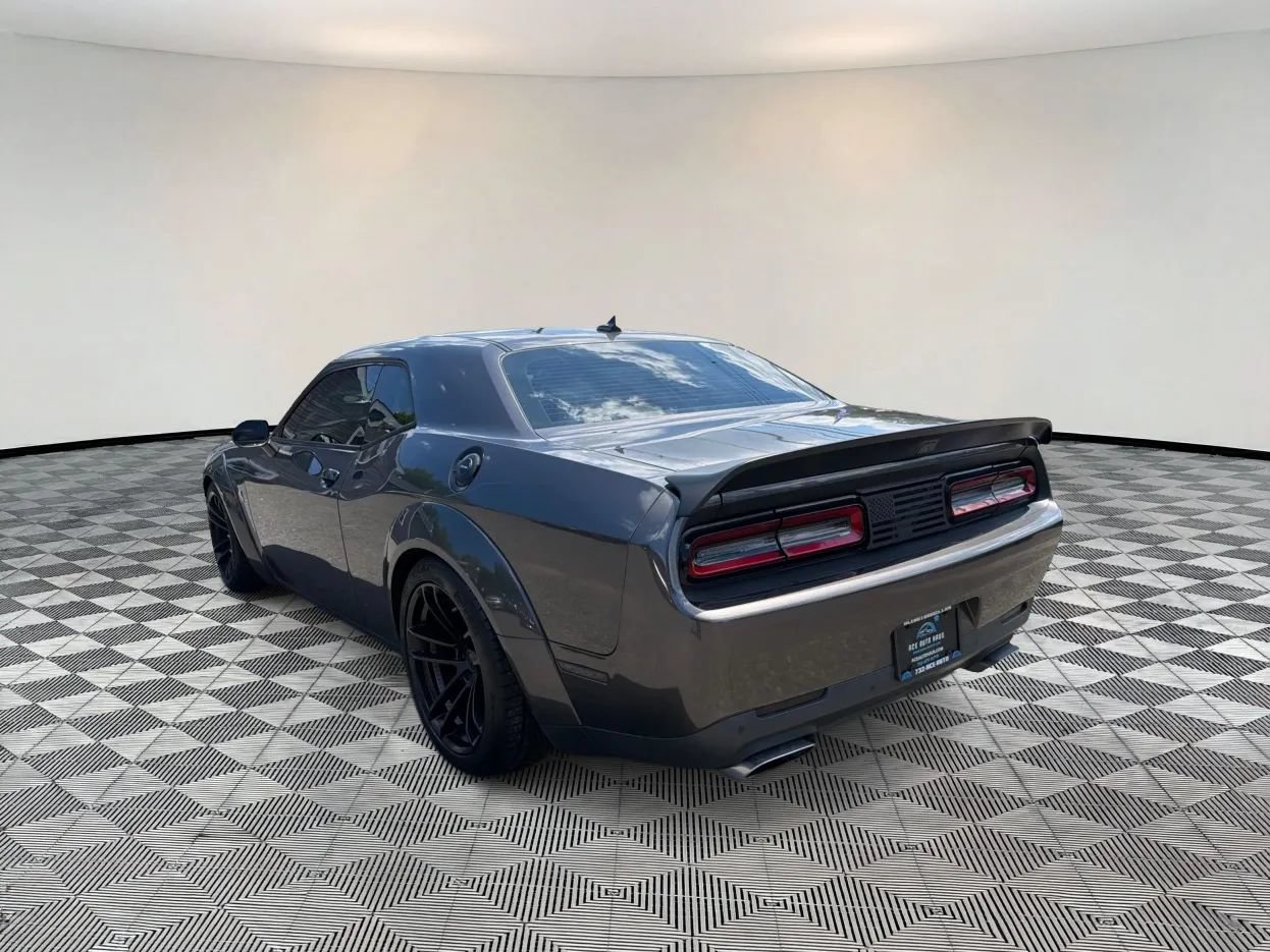Used 2020 Dodge Challenger R/T Scat Pack RWD image 5