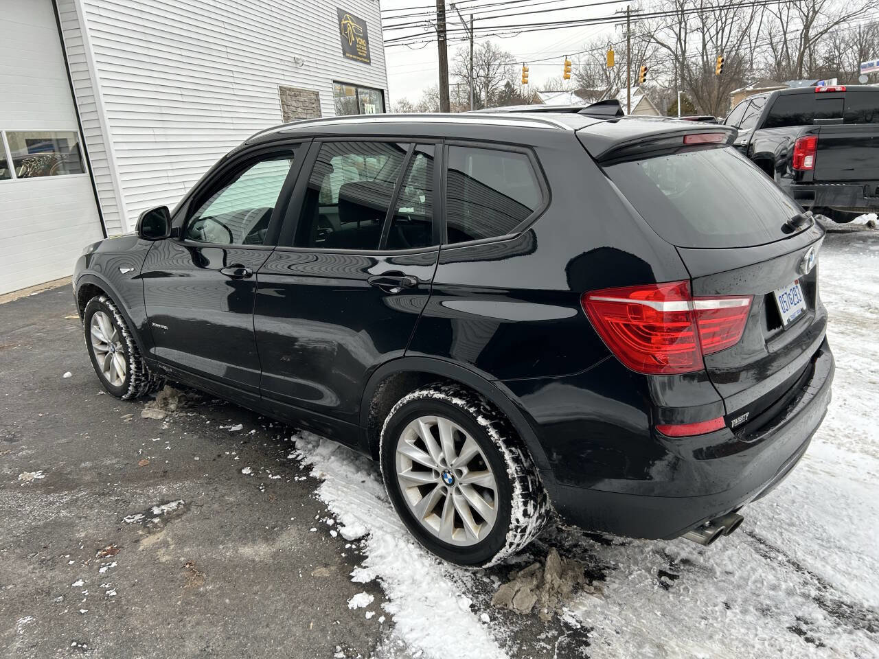 Used 2016 BMW X3 xDrive28i image 8