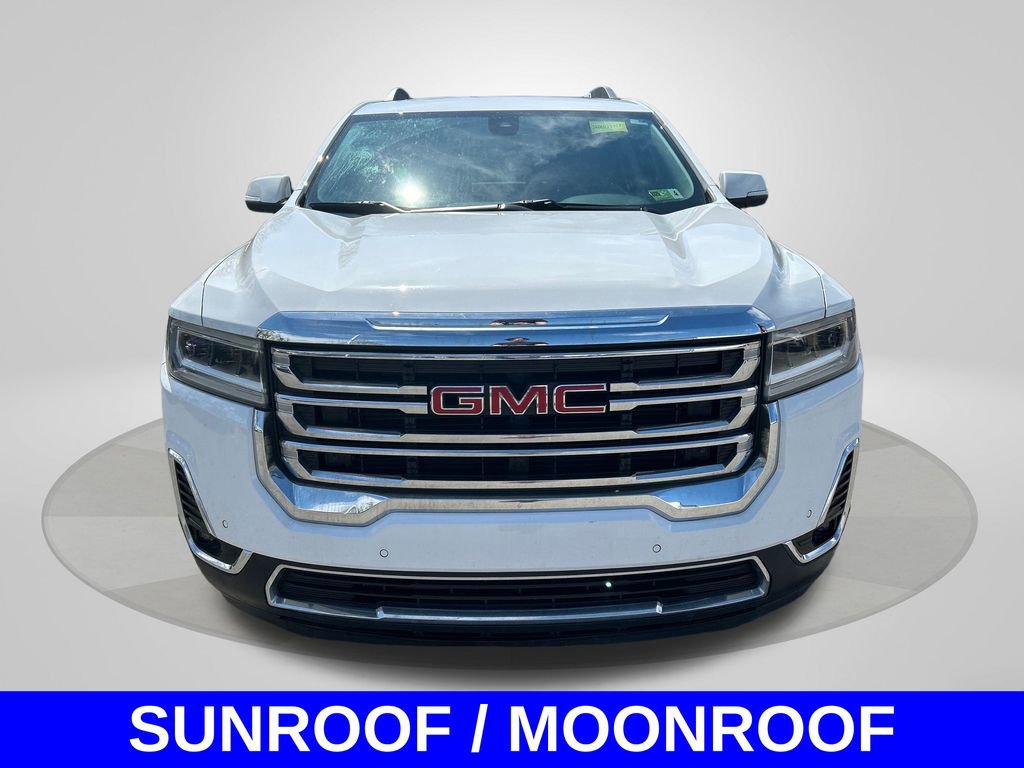 Used 2021 GMC Acadia SLT w/ LPO, Black Accent Package AWD/4WD image 3