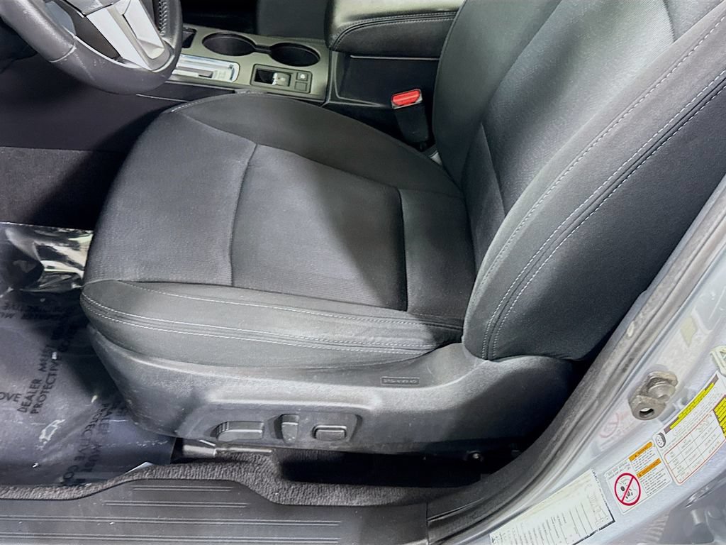 Used 2017 Subaru Legacy 2.5i Premium AWD/4WD image 23