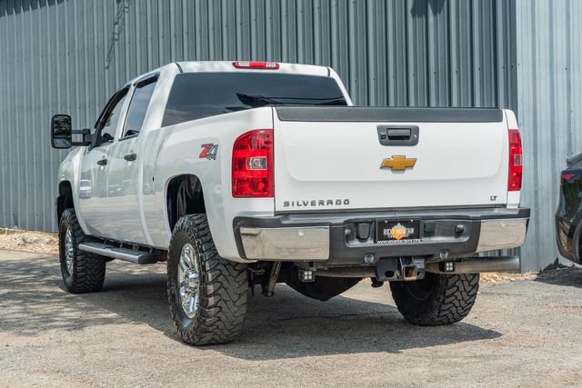 Used 2014 Chevrolet Silverado 2500 LT w/ Interior Plus Package AWD/4WD image 4