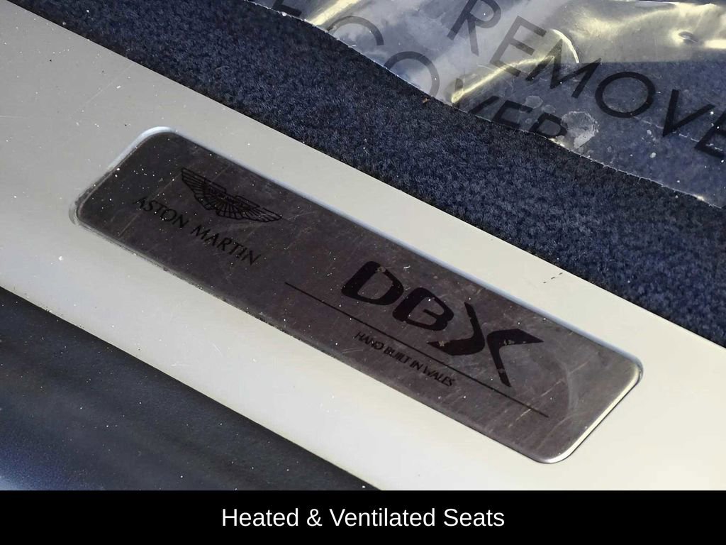 Used 2021 Aston Martin DBX image 11