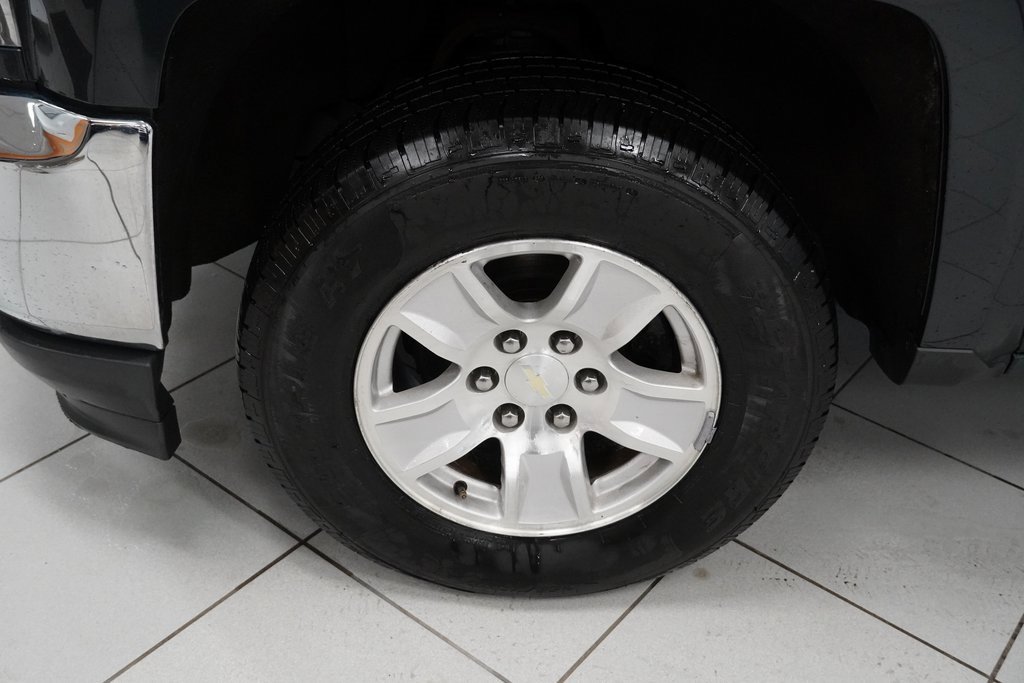 Used 2019 Chevrolet Silverado 1500 LT image 16