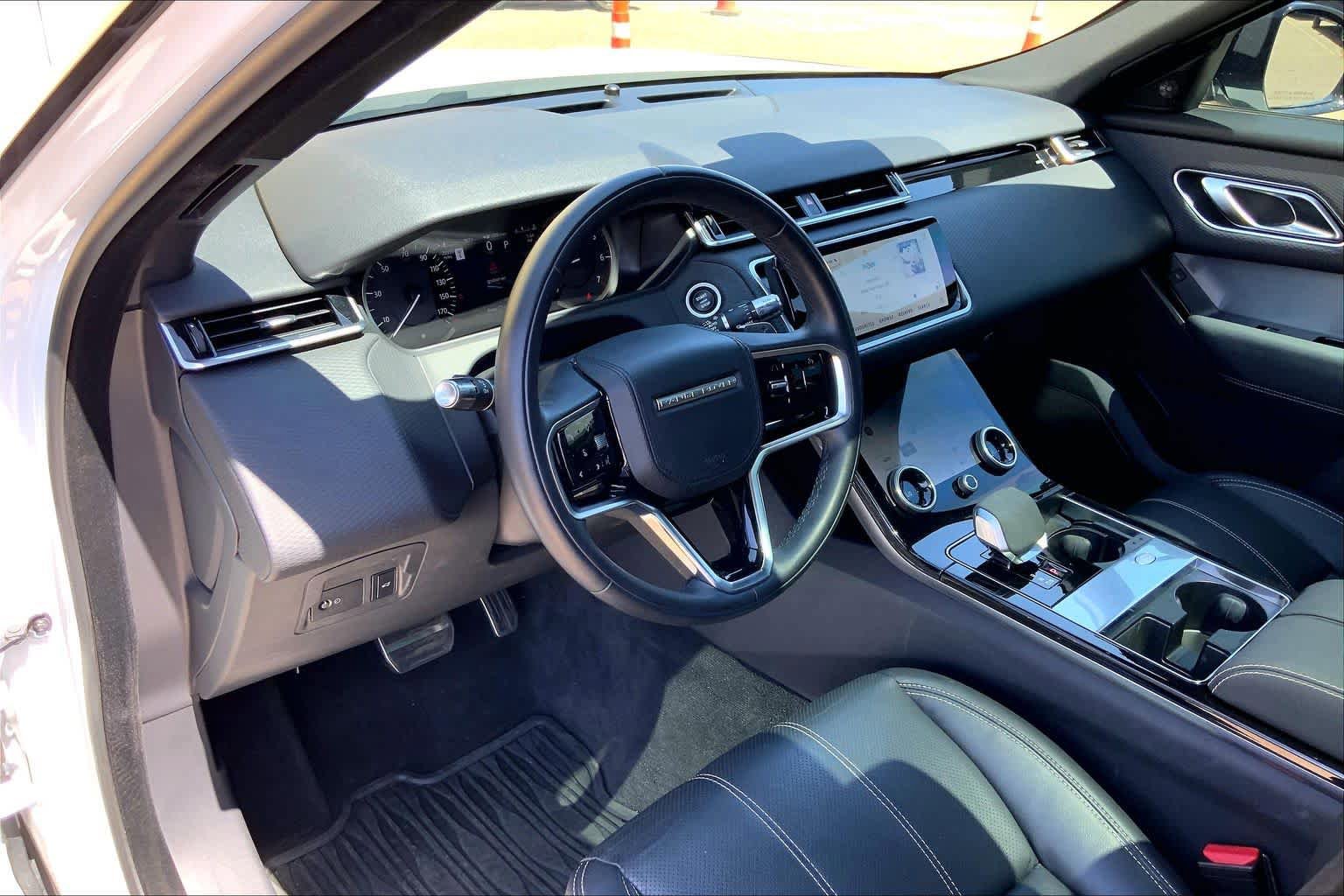 Used 2023 Land Rover Range Rover Velar R-Dynamic S AWD/4WD image 34