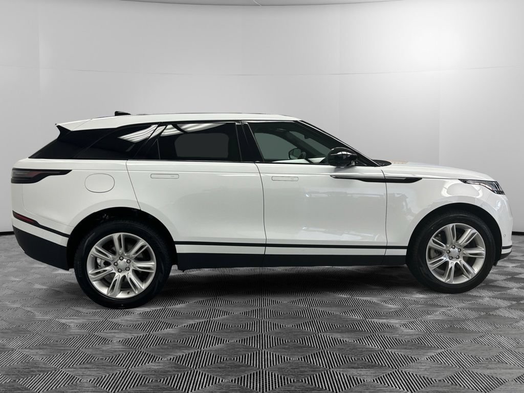 Used 2026 Land Rover Range Rover Velar S AWD/4WD image 4