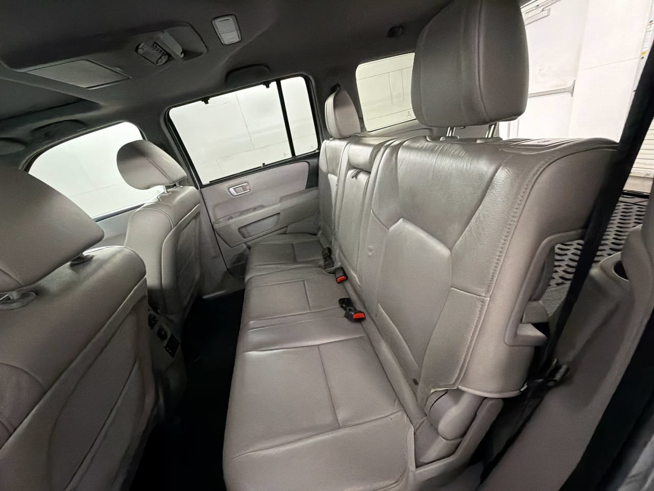 Used 2015 Honda Pilot Touring image 24
