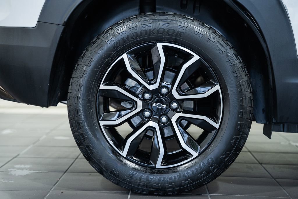Used 2025 Chevrolet TrailBlazer ACTIV FWD image 19