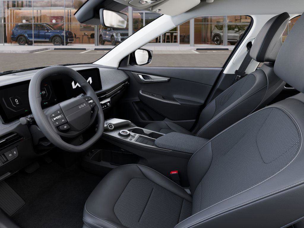 New 2025 Kia EV6 Light w/ Light LR Technology Package image 17