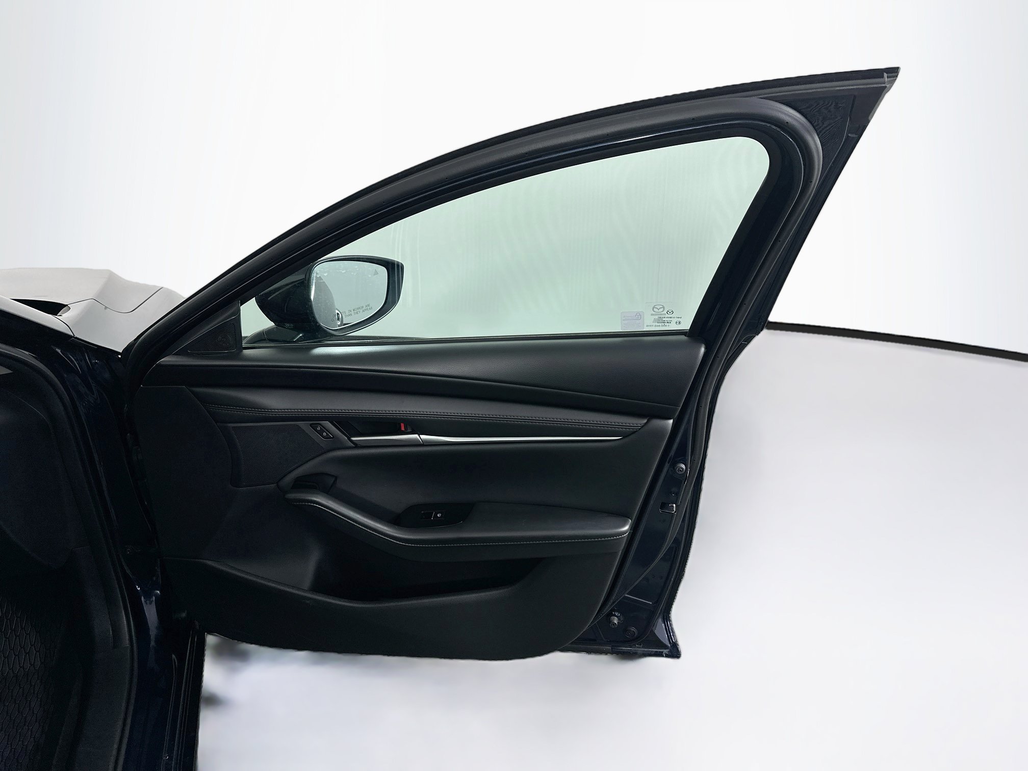 Used 2025 MAZDA MAZDA3 s FWD image 32
