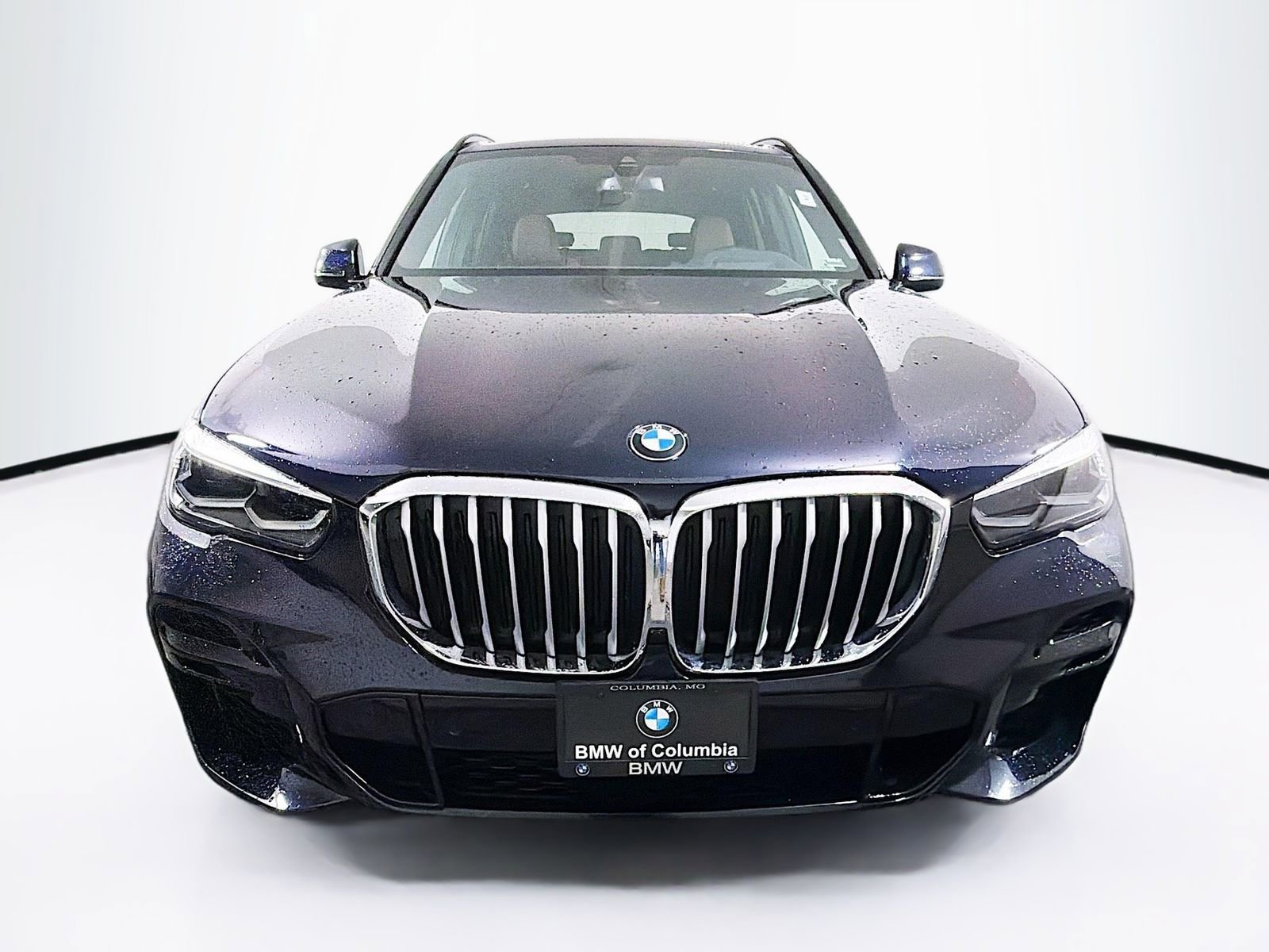 Used 2022 BMW X5 xDrive40i w/ M Sport Package AWD/4WD image 2