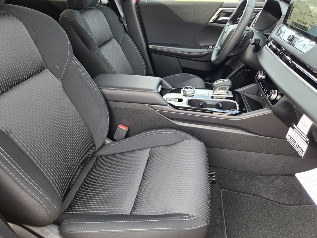 New 2026 Mitsubishi Outlander ES image 10