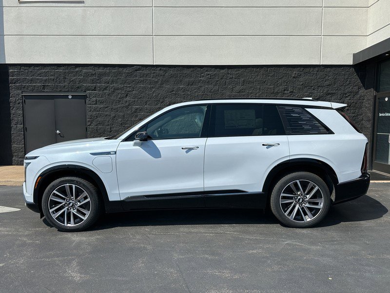 New 2026 Cadillac Vistiq Sport image 2