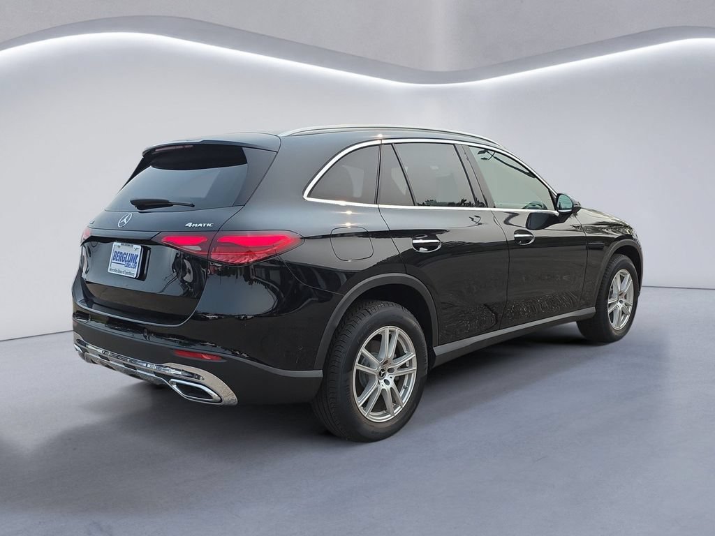 New 2025 Mercedes-Benz GLC 300 4MATIC image 4