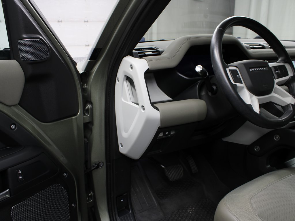 Used 2020 Land Rover Defender 110 S AWD/4WD image 57