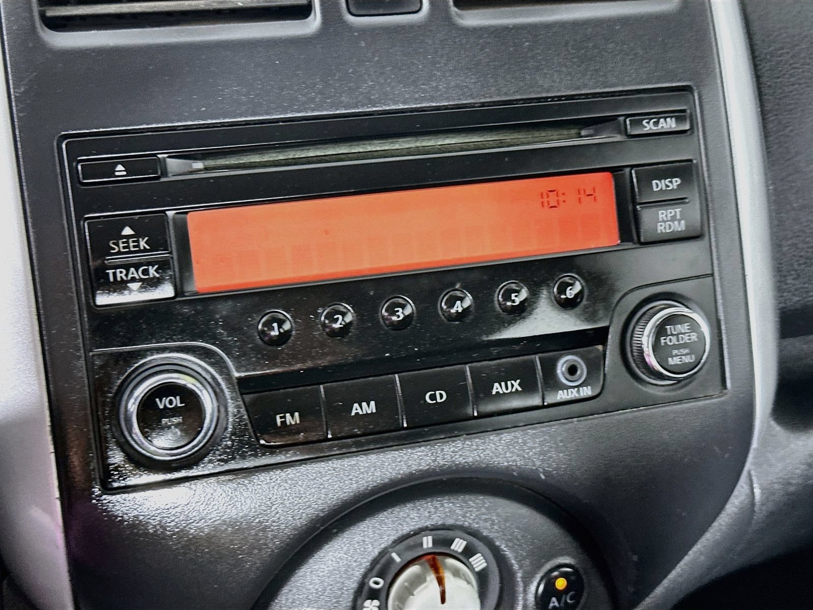 Used 2014 Nissan Versa Note S FWD image 13