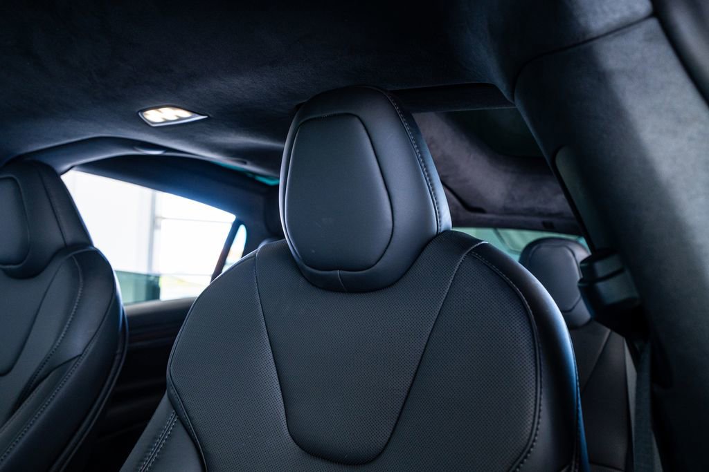 Used 2024 Tesla Model X image 37