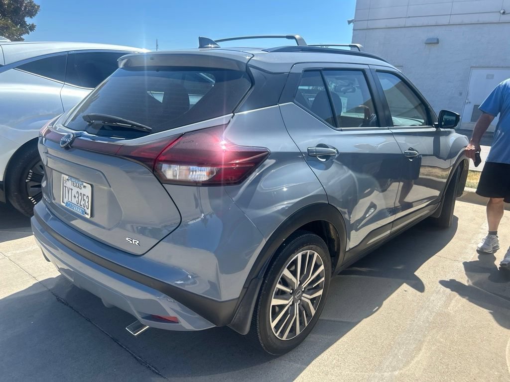 Certified 2023 Nissan Kicks SR w/ SR Premium Package FWD image 4