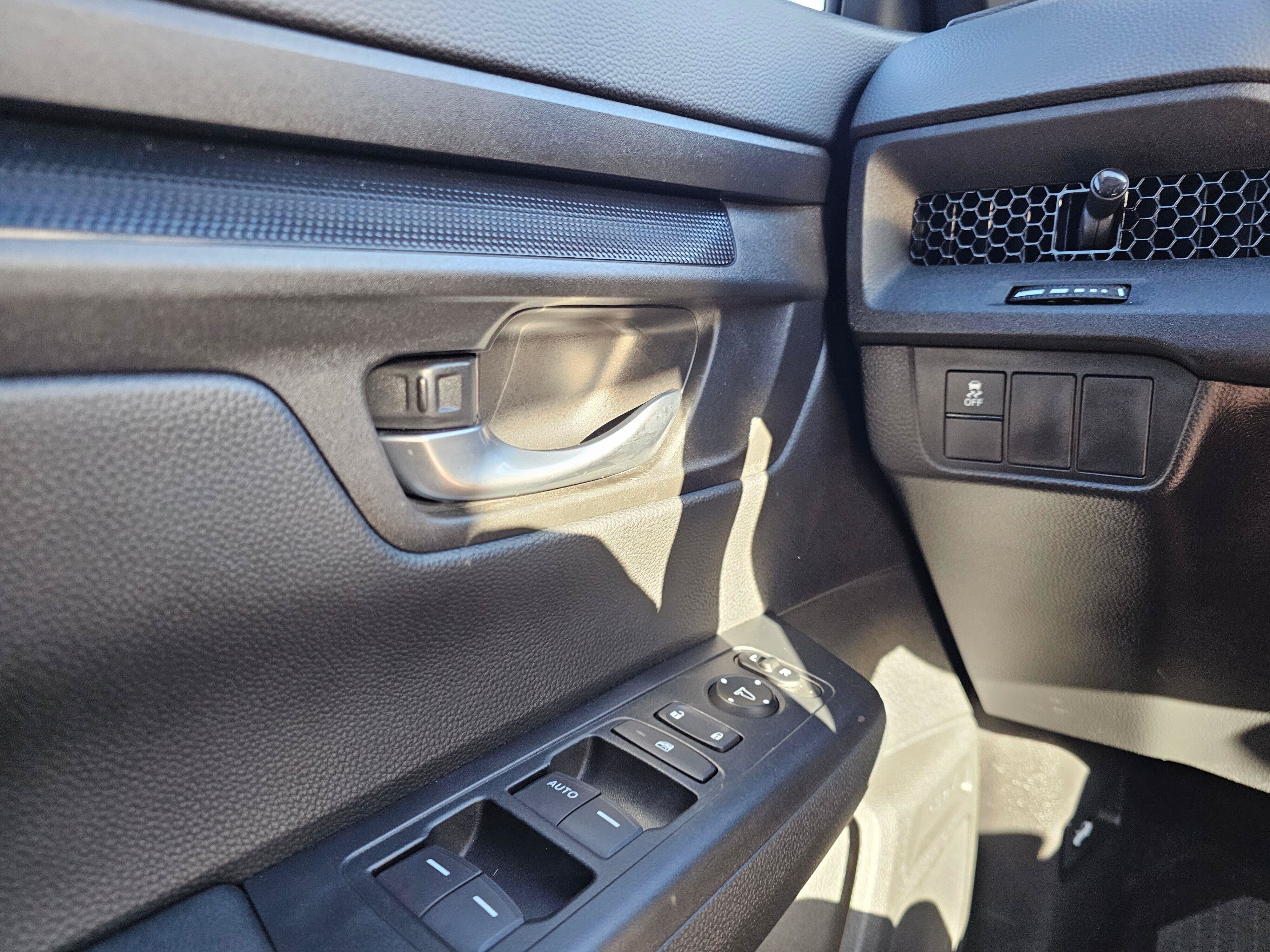 Used 2024 Honda CR-V LX image 30