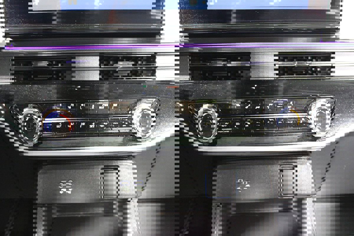 Used 2025 Honda Prologue Touring image 23