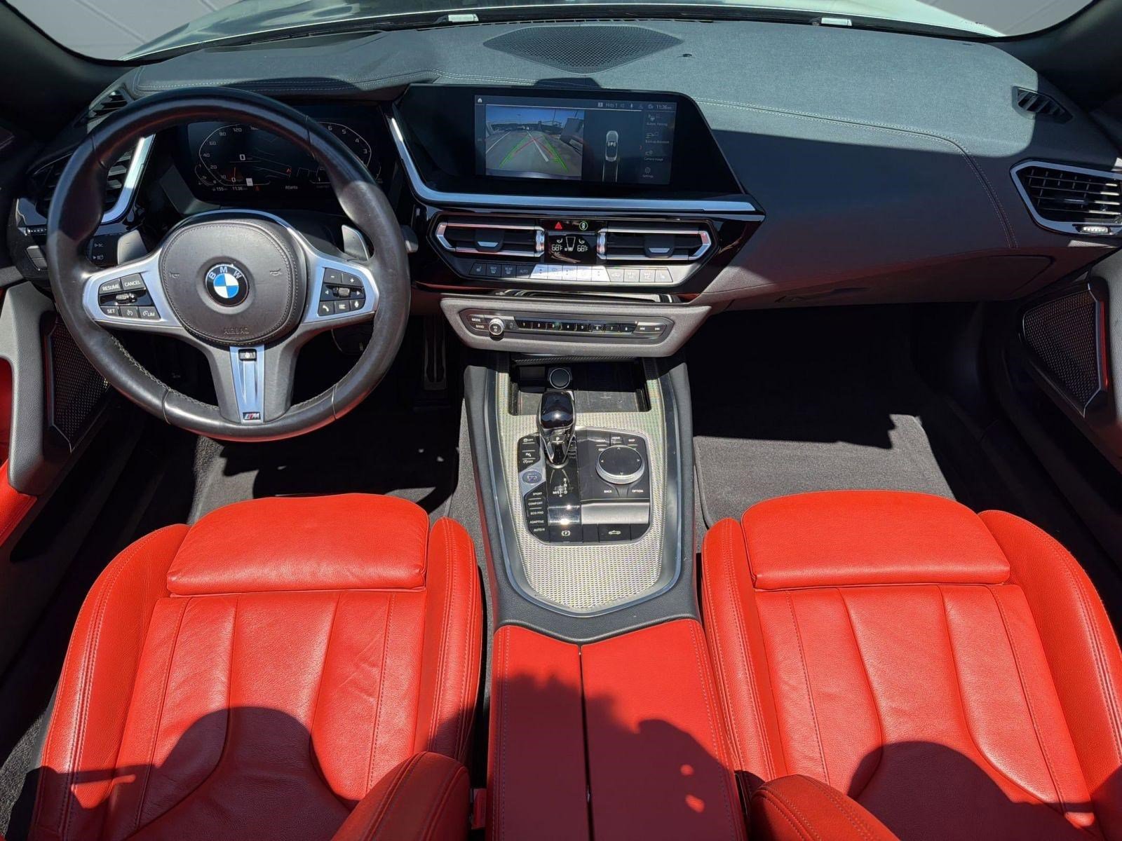 Certified 2022 BMW Z4 M40i w/ Premium Package RWD image 15