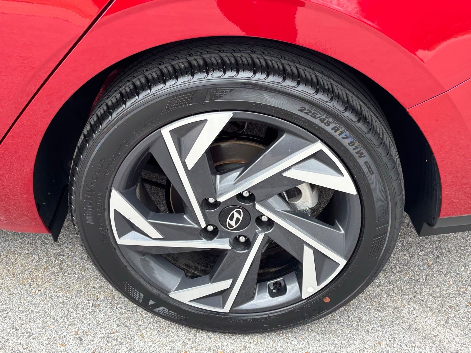 New 2025 Hyundai Elantra Sport image 9