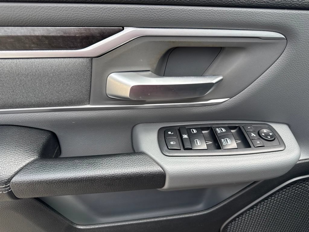 Used 2020 RAM 1500 Big Horn AWD/4WD image 19