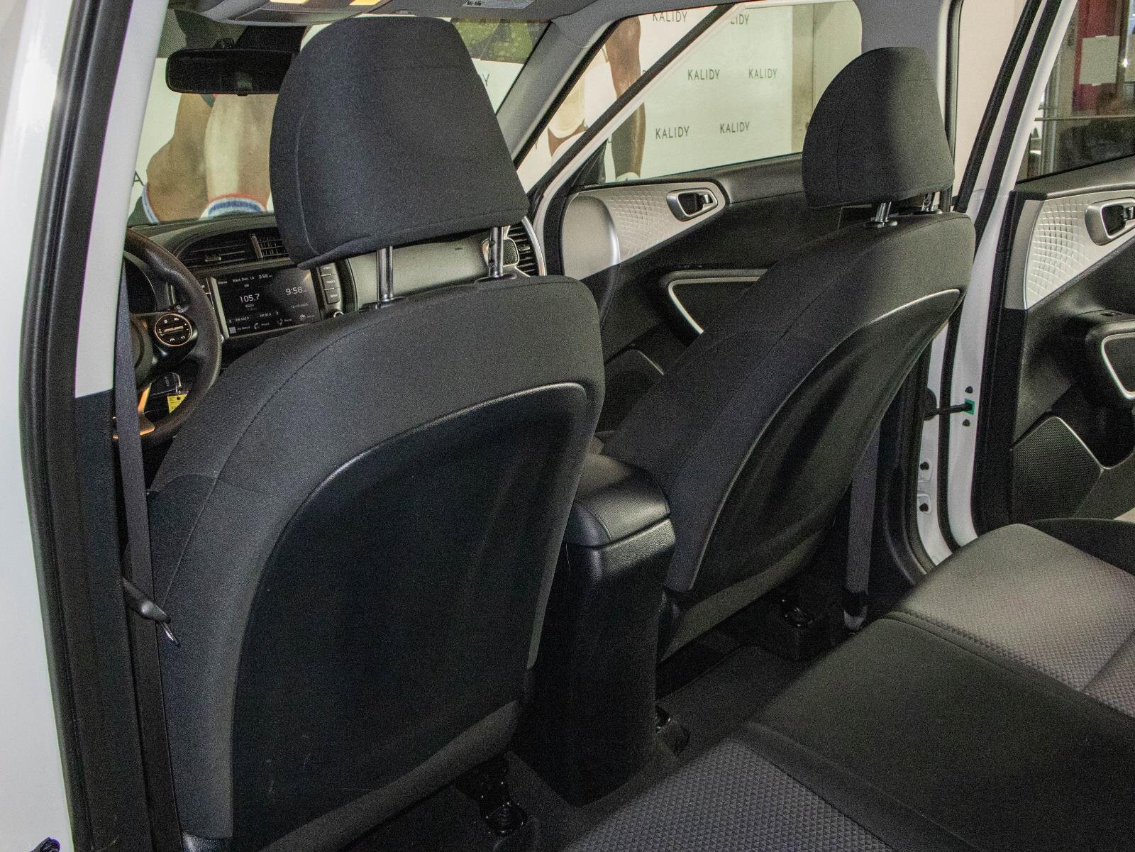 Used 2024 Kia Soul LX w/ Option Group 015 image 9