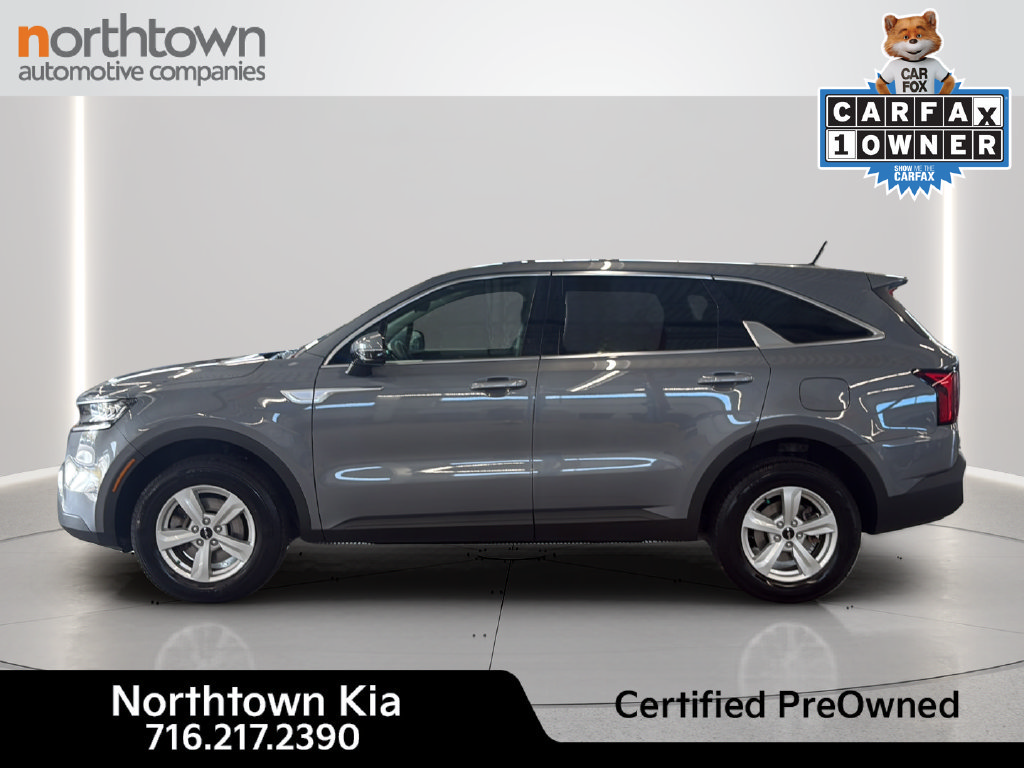 Certified 2023 Kia Sorento LX AWD/4WD image 3