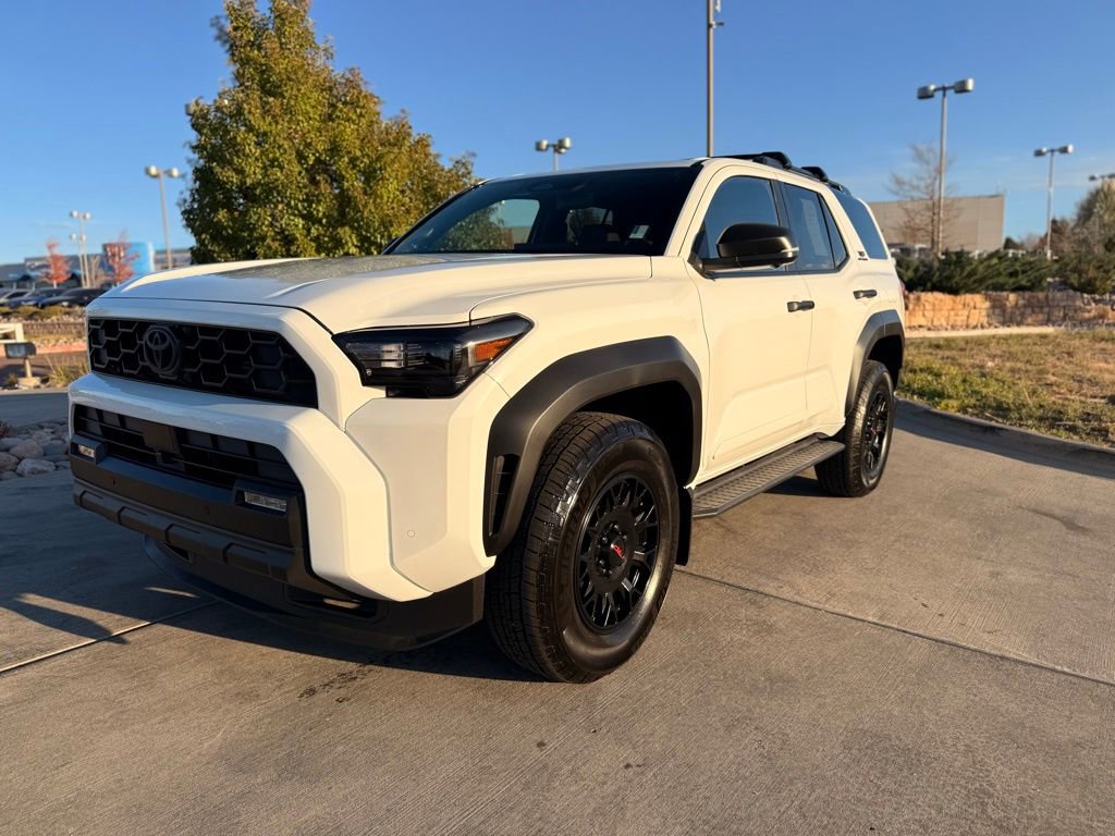 Used 2025 Toyota 4Runner TRD Off-Road Premium image 3