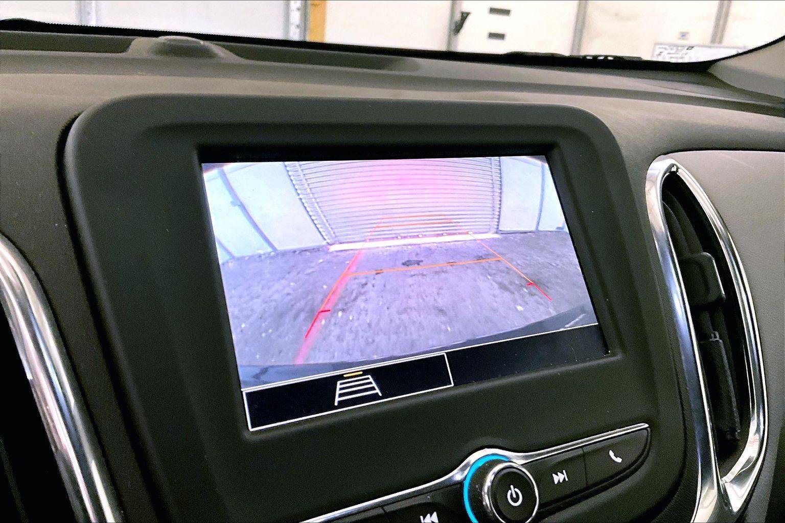 Used 2024 Chevrolet Equinox LS image 20