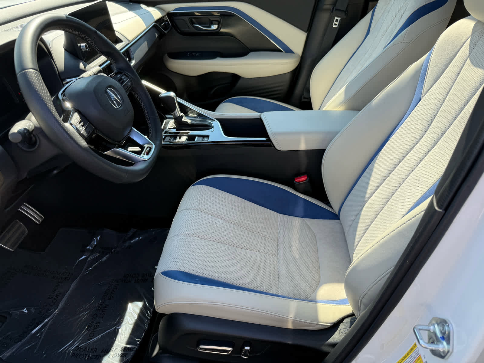 Used 2025 Acura ADX A-Spec image 10