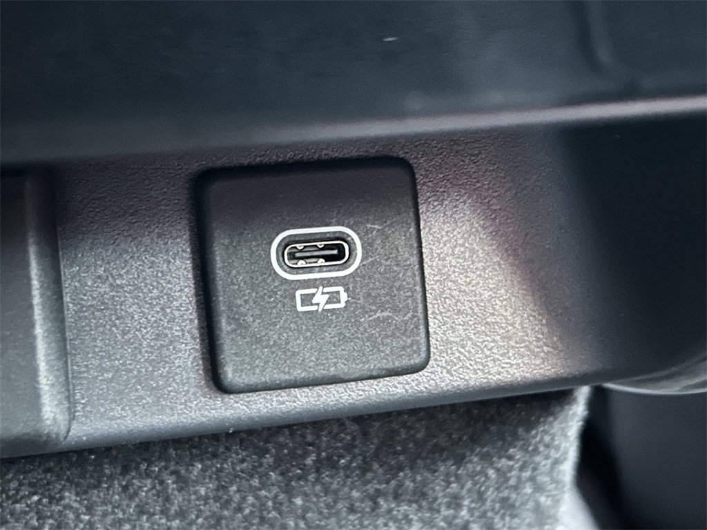 Used 2024 Land Rover Range Rover Sport Dynamic SE image 26