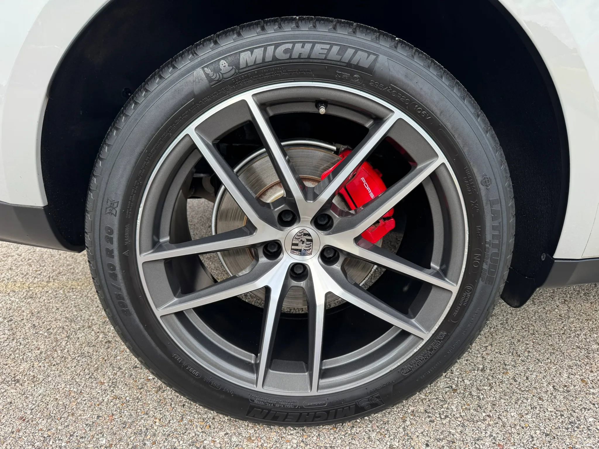 Used 2022 Porsche Macan S w/ Premium Package Plus AWD/4WD image 19