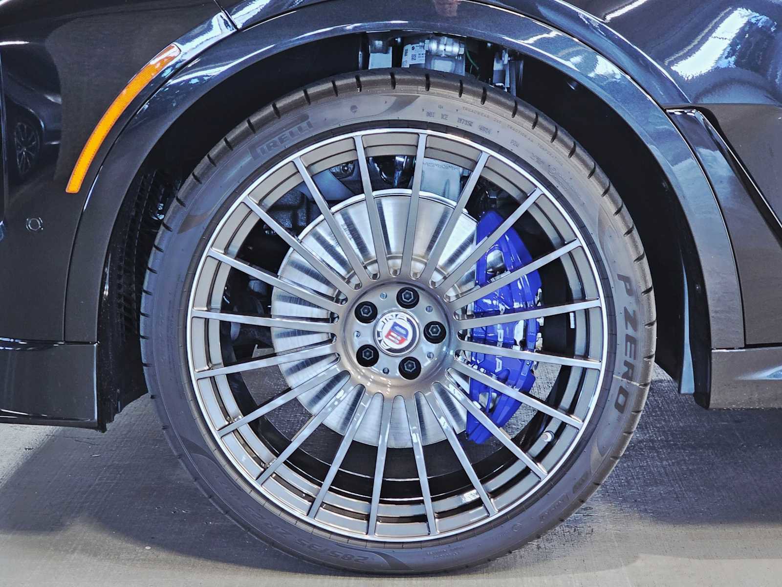 New 2026 BMW ALPINA XB7 image 8