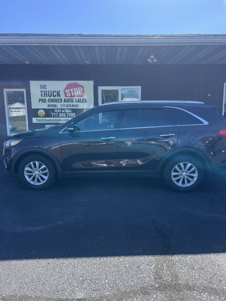 Used 2016 Kia Sorento FWD w/ LX Convenience Package image 1