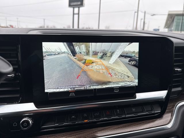 Used 2025 GMC Sierra 1500 Elevation image 33