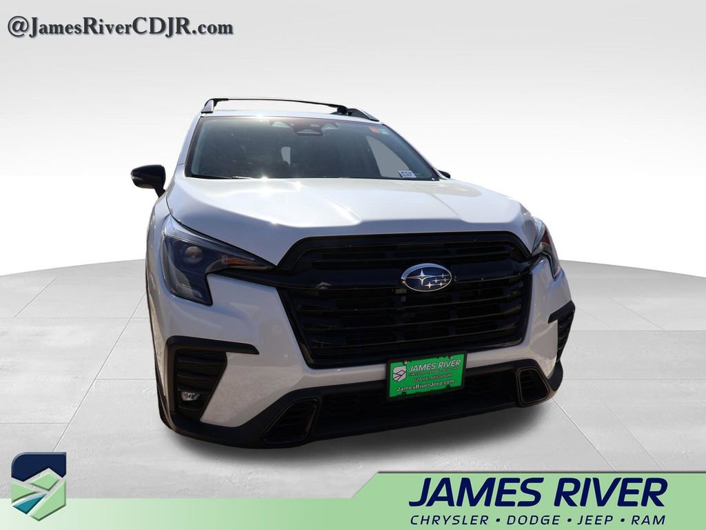 Used 2023 Subaru Ascent Onyx Edition AWD/4WD image 10