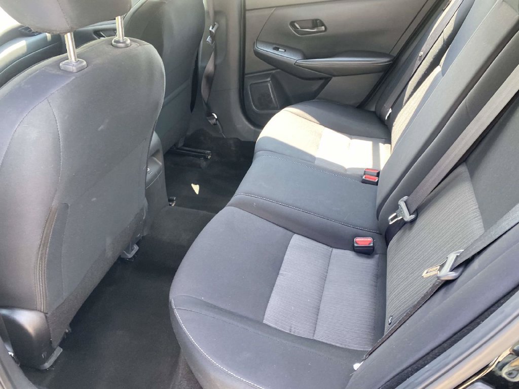 Used 2024 Nissan Sentra SV FWD image 14