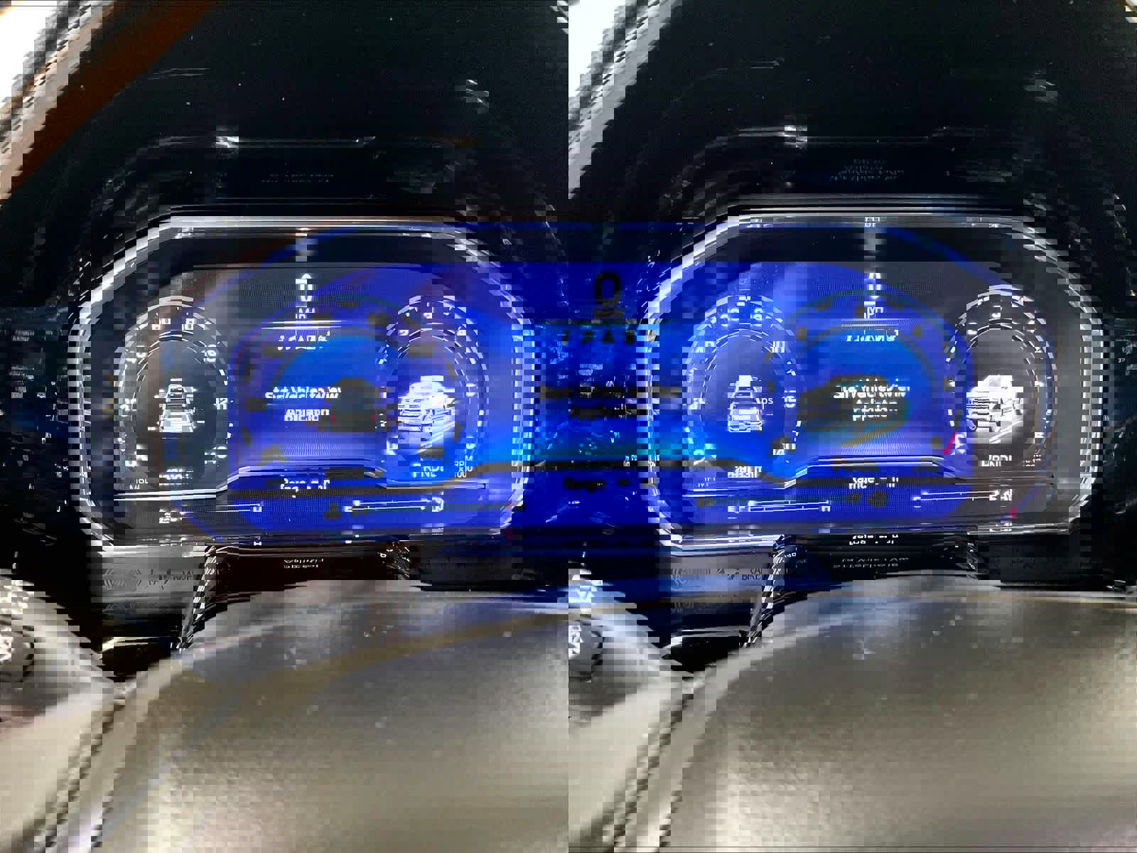 Used 2023 Chevrolet Silverado 1500 LT image 24