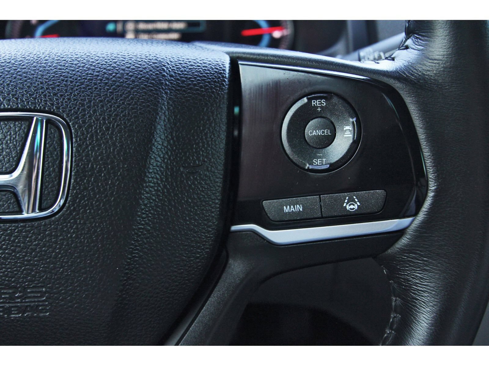 Used 2020 Honda Pilot Touring image 20