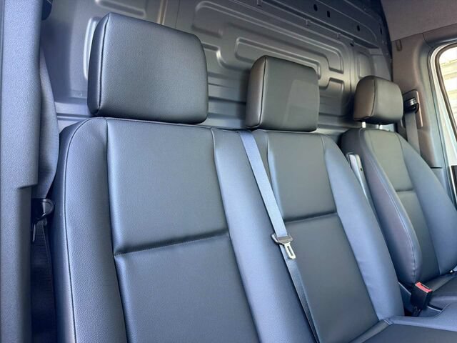 New 2026 Mercedes-Benz Sprinter 2500 image 16