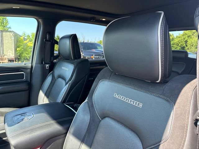 Used 2019 RAM 1500 Laramie AWD/4WD image 9