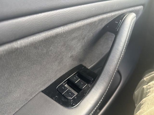 Used 2018 Tesla Model 3 Long Range AWD/4WD image 27